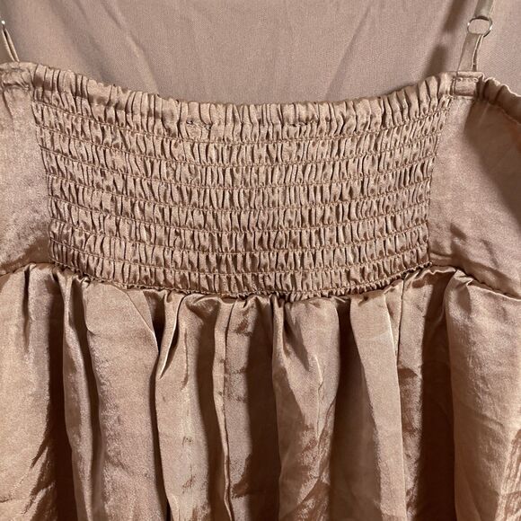 Forever 21 Rose Gold Voluminous Mini Dress Size Medium - Picture 4 of 12